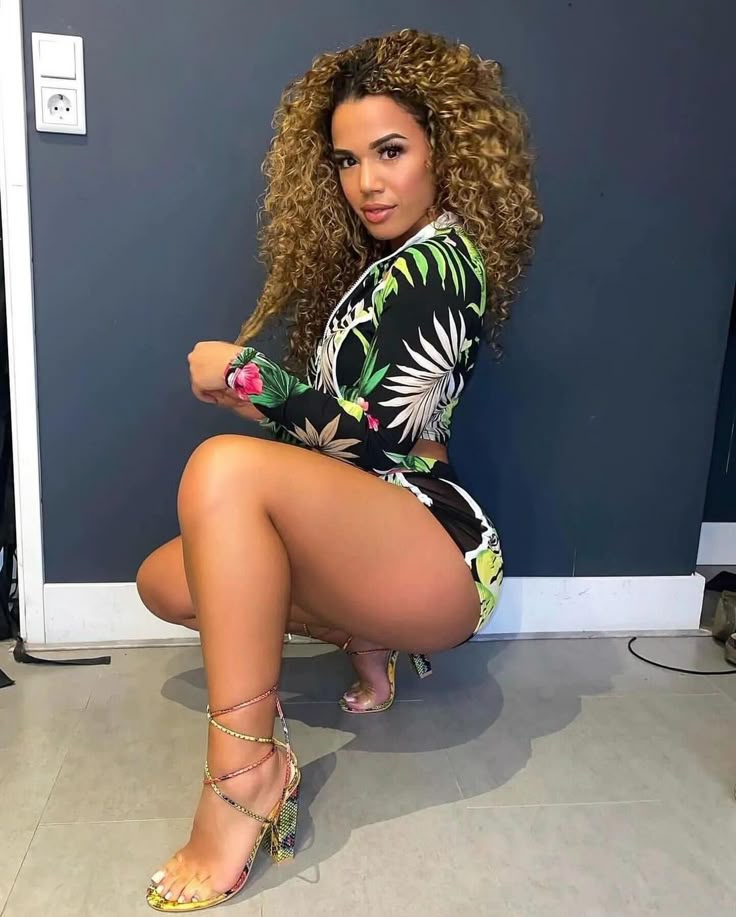A1 Gram Follow Selenaleche69 Pixie Aurax For More Credit