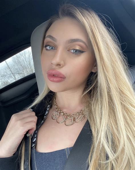 Ava Louise Leaked