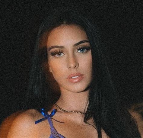 Camilla Araujo Nude Leak