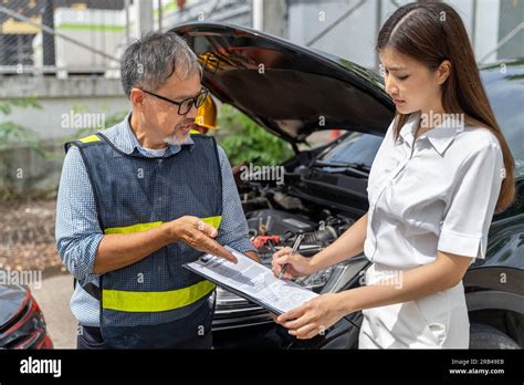 Car Insurance Agent