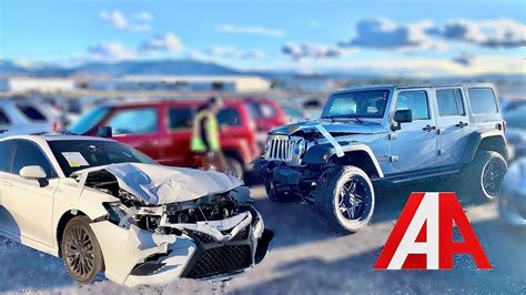 Higher End Vehicle Carnage At Salvage Insurance Auto Auction Youtube