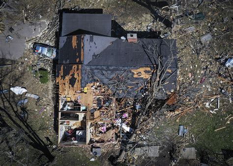 Nine People Killed In Tennessee In Powerful Tornado System That Hit Region Nine People Killed In Tennessee In Powerful Tornado System That Hit Region